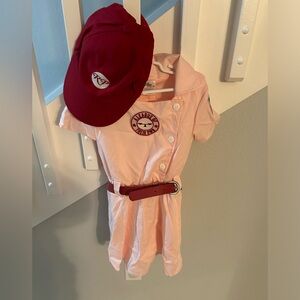 EUC A League of Their Own Costume